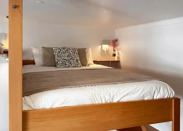 Cozy Loft At Arco De Almedina * Coimbra