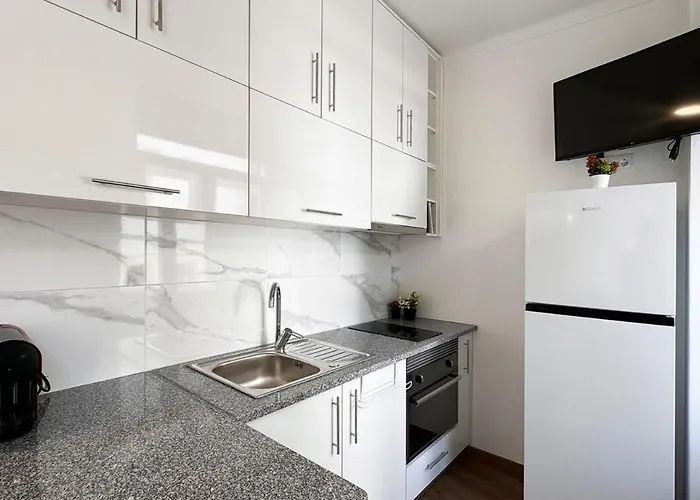 Cozy Loft At Arco De Almedina